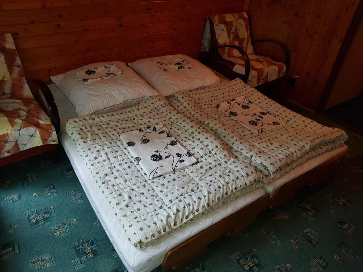 מודרה Slovak Cottage Near Bratislava In The Heart Of The Carpathians מראה חיצוני תמונה